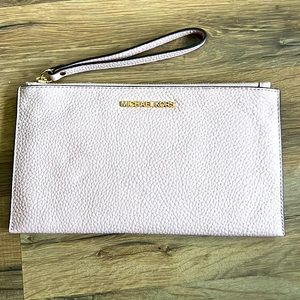 Michael Kors wristlet